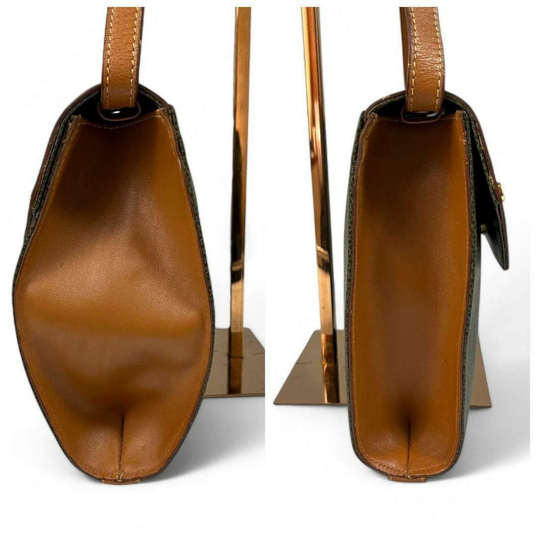 NINA RICCI - 良品 NINA RICCI ニナリッチ ショルダーバッグ NINA RICCI - 良品 NINA RICCI ニナリッチ ショルダーバッグ