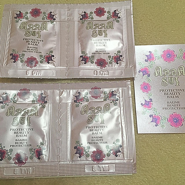 ANNA SUI(アナスイ)のANNA SUIサンプル12回分 コスメ/美容のキット/セット(サンプル/トライアルキット)の商品写真