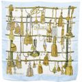 本物 エルメス HERMES スカーフカレ カレ90 PASEMENTERIE 紐飾り スカーフ ショール シルク ライトブルー ホワイト ゴールド 服飾小物 中古