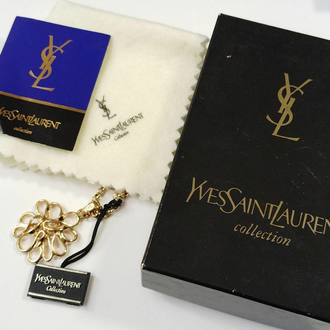 極美品✨】イヴサンローラン フラワーモチーフ ヴィンテージ 極美品✨】イヴサンローラン フラワーモチーフ ヴィンテージ