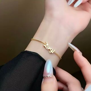 Yves Saint Laurent - yslロゴゴールドブレスレットの通販 by Yves Saint Laurent - yslロゴゴールドブレスレットの通販 by