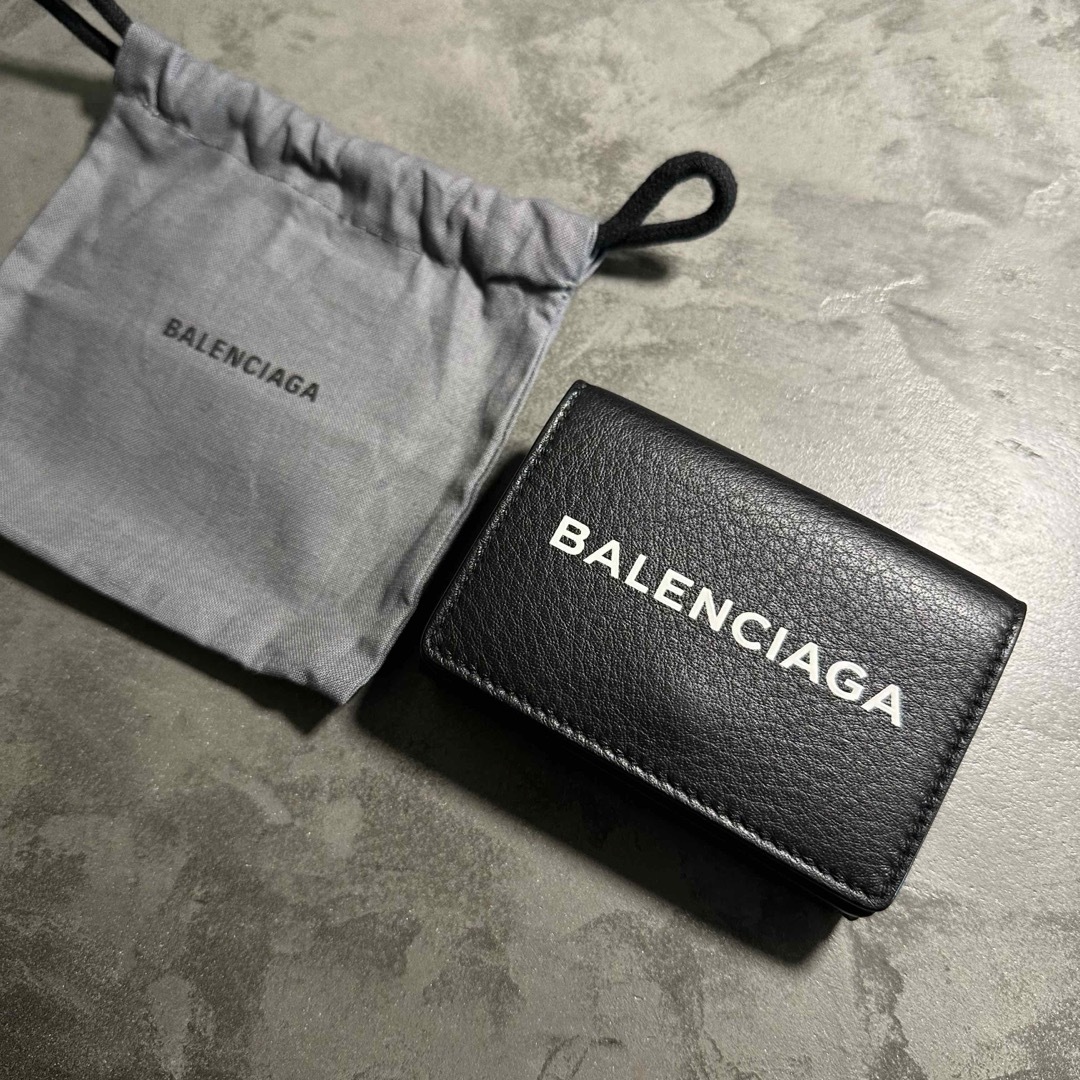 超美品 BALENCIAGA 三つ折り財布 ブラック バレンシアガ 超美品 BALENCIAGA 三つ折り財布 ブラック バレンシアガ