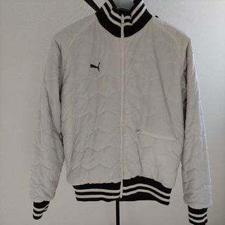 PUMA(ジャケット/アウター ・ ホワイト/白色系)のフリマ PUMA(ジャケット/アウター ・ ホワイト/白色系)のフリマ