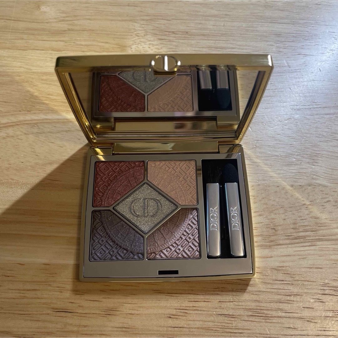 Dior - Dior ディオールショウ サンク クルール 863の通販 by me|ディオールならラクマ Dior - Dior ディオールショウ サンク クルール 863の通販 by me|ディオールならラクマ
