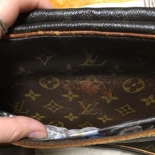 LOUIS VUITTON(ルイヴィトン)のヴィトン ポーチ クラッチ セカンドバック レディースのバッグ(クラッチバッグ)の商品写真