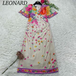 LEONARD - D779 新品未使用 Lレオナール 花柄 Vネック ひざ丈 LEONARD - D779 新品未使用 Lレオナール 花柄 Vネック ひざ丈