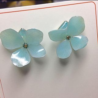 紫陽花のピアス 送料込み520円(ピアス)