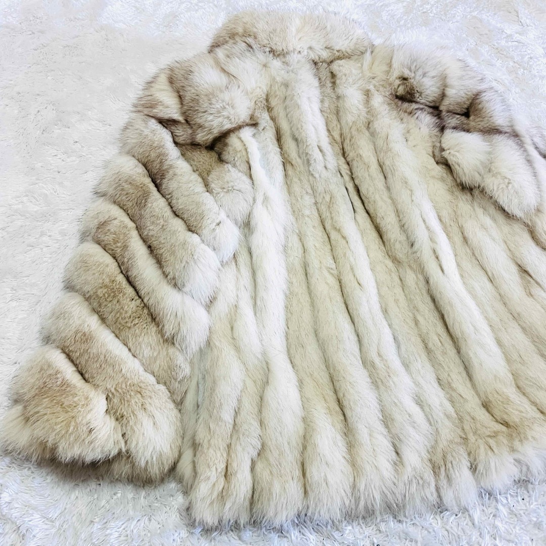 美品 サガフォックス ファー コート リアルファー 女優襟 大きい 美品 サガフォックス ファー コート リアルファー 女優襟 大きい