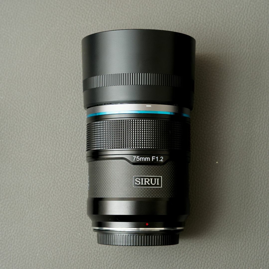 SIRUI SNIPER 75mm f1.2 Nikon Z SIRUI SNIPER 75mm f1.2 Nikon Z