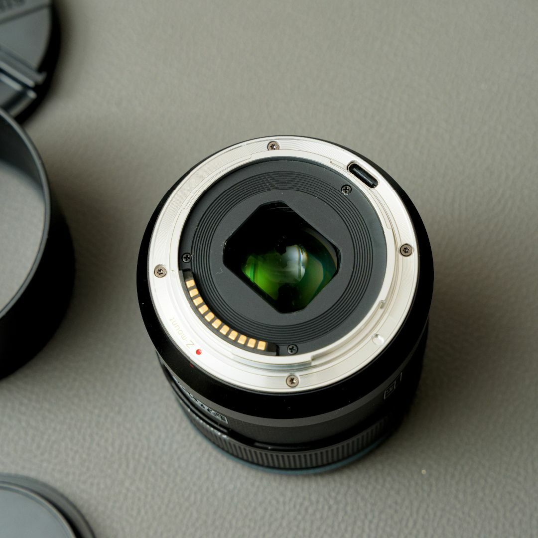 SIRUI SNIPER 75mm f1.2 Nikon Z SIRUI SNIPER 75mm f1.2 Nikon Z