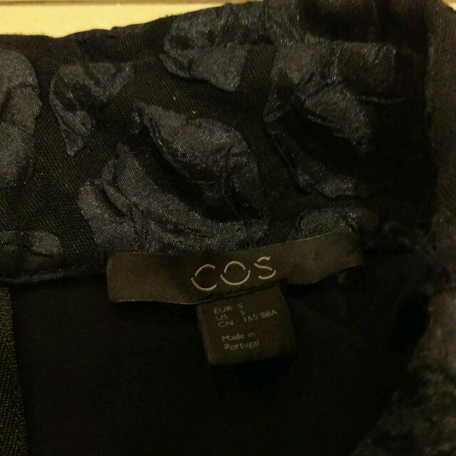 COS(コス)の襟つきA ラインワンピース レディースのワンピース(ひざ丈ワンピース)の商品写真