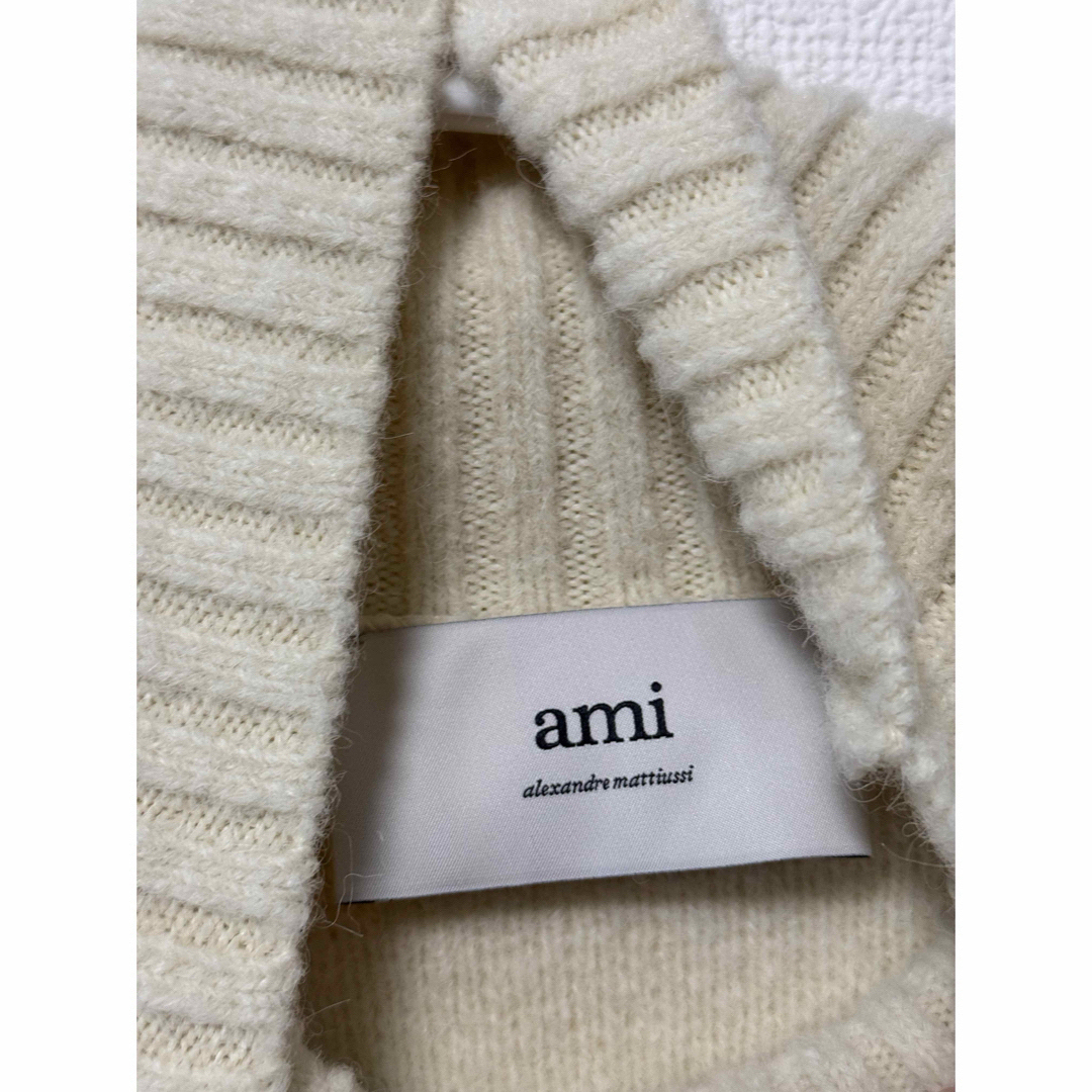 ami - amiparis ホワイト×ゴールド ハート タートルネック L の ami - amiparis ホワイト×ゴールド ハート タートルネック L の