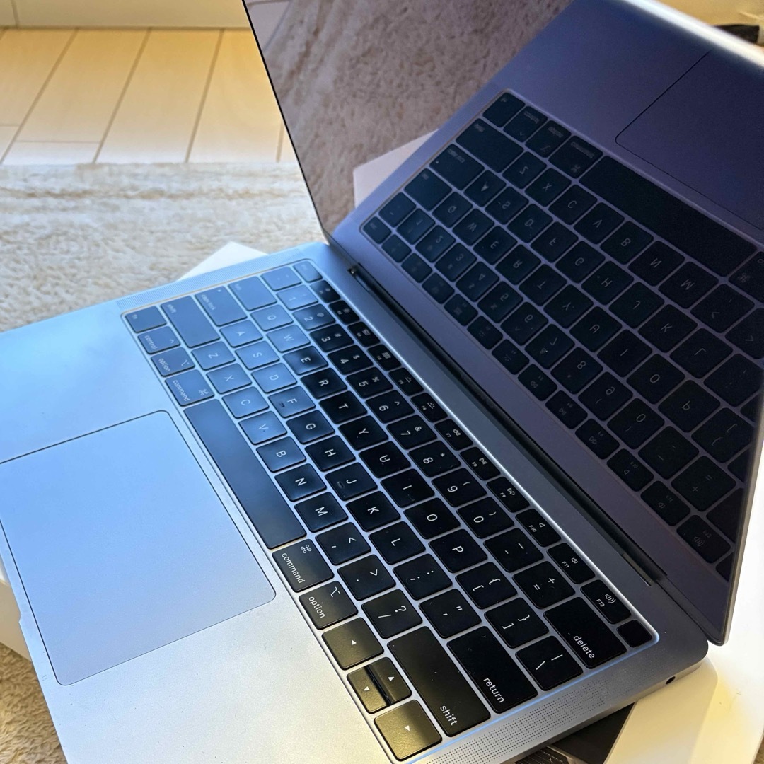MacBook Air 13インチ シルバー USキーボード MacBook Air 13インチ シルバー USキーボード