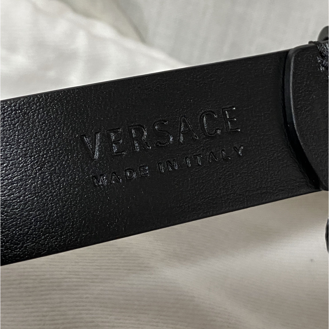 VERSACE - 新品 本物正規品 VERSACE メンズ レザー ベルト VERSACE - 新品 本物正規品 VERSACE メンズ レザー ベルト