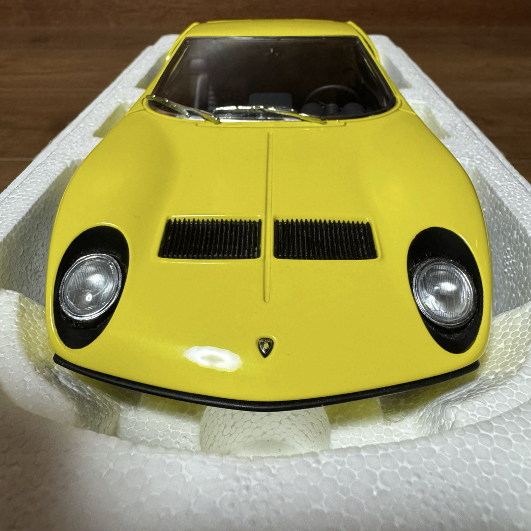 AUTOart - 激レア!絶版未展示品 オートアート 1/18 AUTOart - 激レア!絶版未展示品 オートアート 1/18