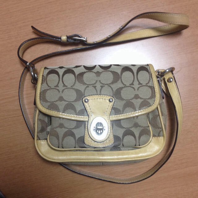 COACH - COACH ショルダーバッグ♥️