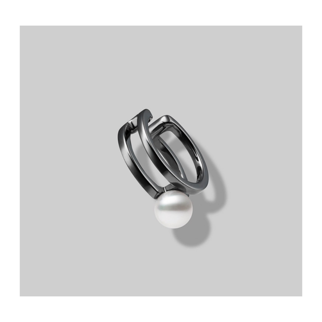 MIKIMOTO ミキモト イヤーカフ 覚める PASSIONOIR - アクセサリー MIKIMOTO ミキモト イヤーカフ 覚める PASSIONOIR - アクセサリー