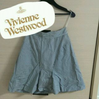 ヴィヴィアンウエストウッド(Vivienne Westwood)のｳﾞｨｳﾞｨｱﾝｳｴｽﾄｳｯﾄ ｽｶｰﾄ(ひざ丈スカート)