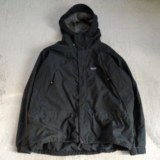 patagonia(ナイロンジャケット ・ ブラック/黒色系)のフリマ patagonia(ナイロンジャケット ・ ブラック/黒色系)のフリマ