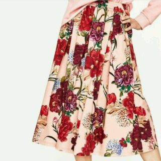 ザラ(ZARA)のZARA 花柄スカート Mサイズ(ひざ丈スカート)