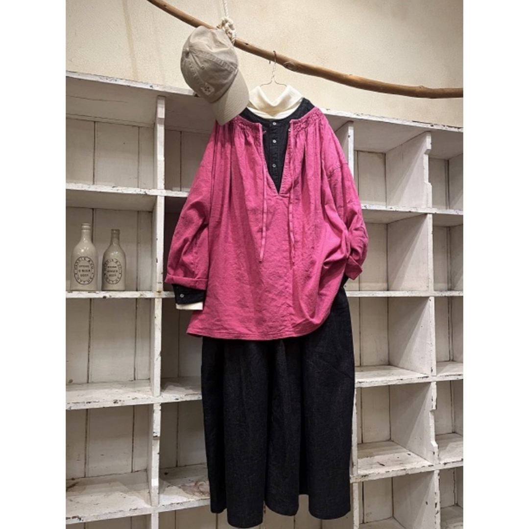 nest Robe - ネストローブ 近江晒しメニーギャザースモックの nest Robe - ネストローブ 近江晒しメニーギャザースモックの