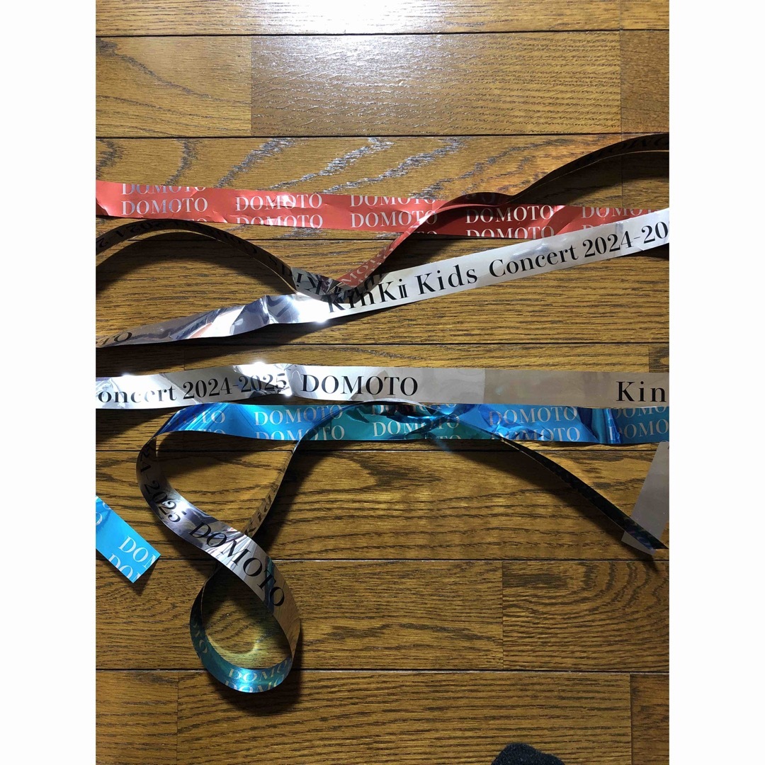 KinKi Kids - 銀テープ KinKi Kids Concert 2024-2025 DOMOTOの KinKi Kids - 銀テープ KinKi Kids Concert 2024-2025 DOMOTOの