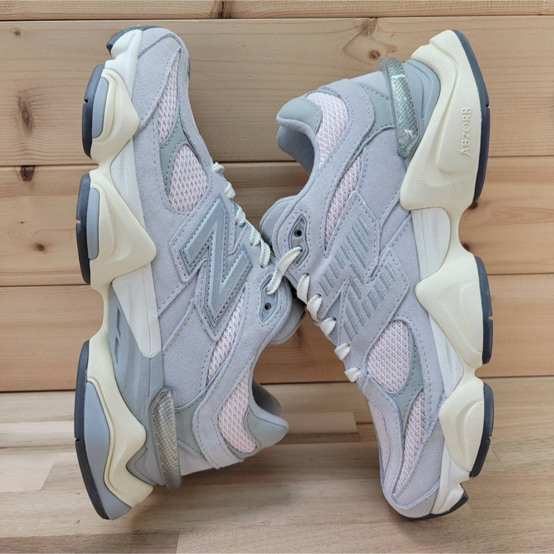 New Balance - ニューバランス U9060SFB グレー/ピンク 23㎝の New Balance - ニューバランス U9060SFB グレー/ピンク 23㎝の