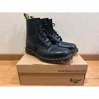 Dr.Martens(ブルー・ネイビー/青色系)のフリマアイテム一覧 Dr.Martens(ブルー・ネイビー/青色系)のフリマアイテム一覧