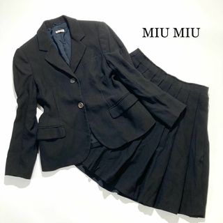 MIU MIUのフリマアイテム一覧 MIU MIUのフリマアイテム一覧