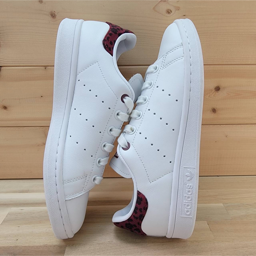 adidas - アディダス スタンスミス 本革 ホワイト/ヒョウ柄 adidas - アディダス スタンスミス 本革 ホワイト/ヒョウ柄