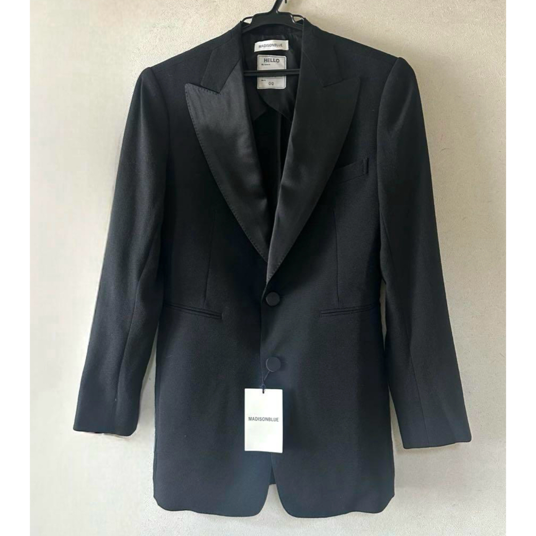 新品タグ付✨MADISONBLUE 定価17万 ジャケット 黒 テーラード 新品タグ付✨MADISONBLUE 定価17万 ジャケット 黒 テーラード