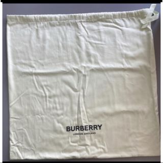 BURBERRY(Tシャツ/カットソー(七分/長袖))のフリマアイテム一覧 BURBERRY(Tシャツ/カットソー(七分/長袖))のフリマアイテム一覧