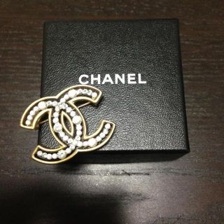 シャネル(CHANEL)のシャネル☆ブローチ★美品(ブローチ/コサージュ)