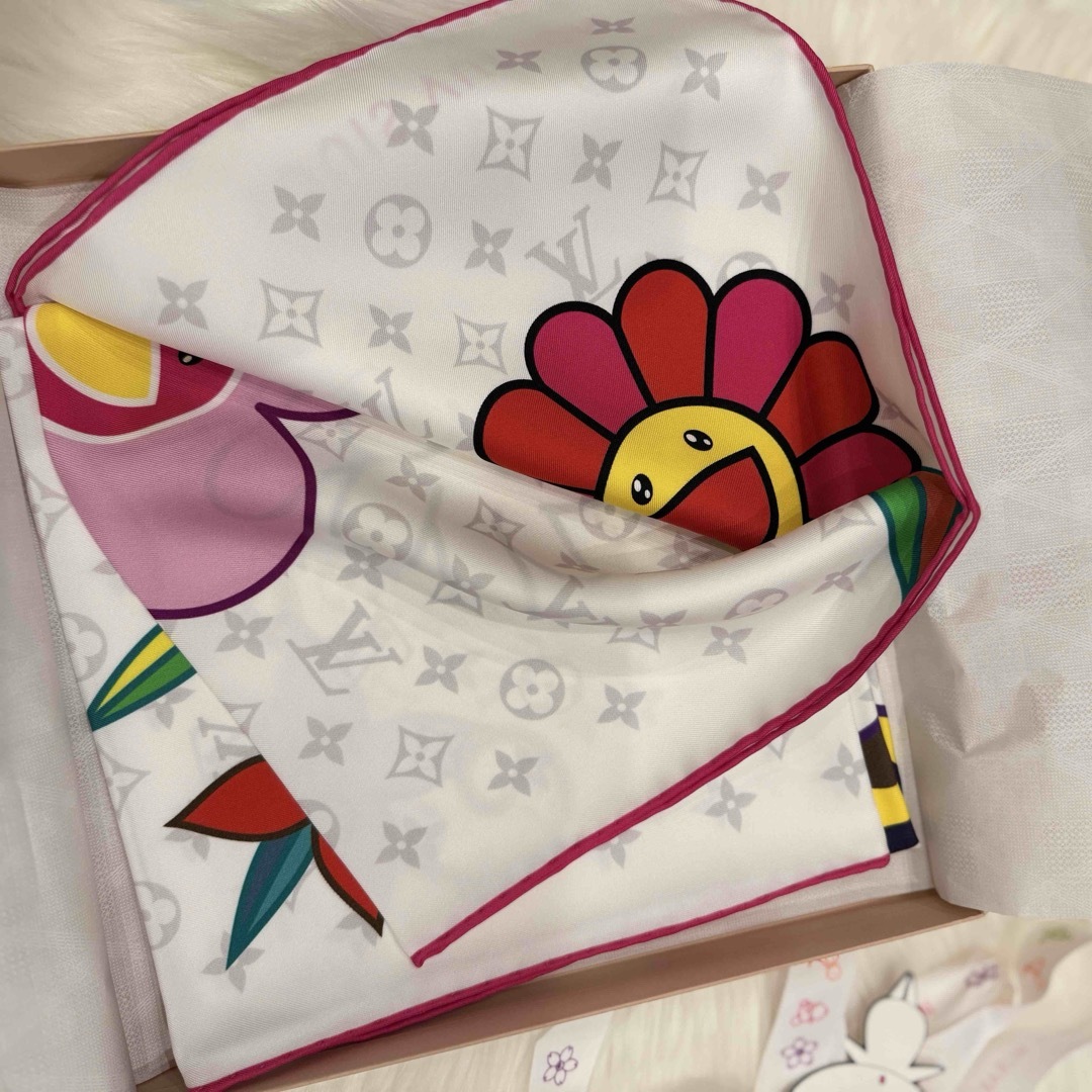 LOUIS VUITTON - 【新品未使用】LV × TM カレ90・スーパー LOUIS VUITTON - 【新品未使用】LV × TM カレ90・スーパー