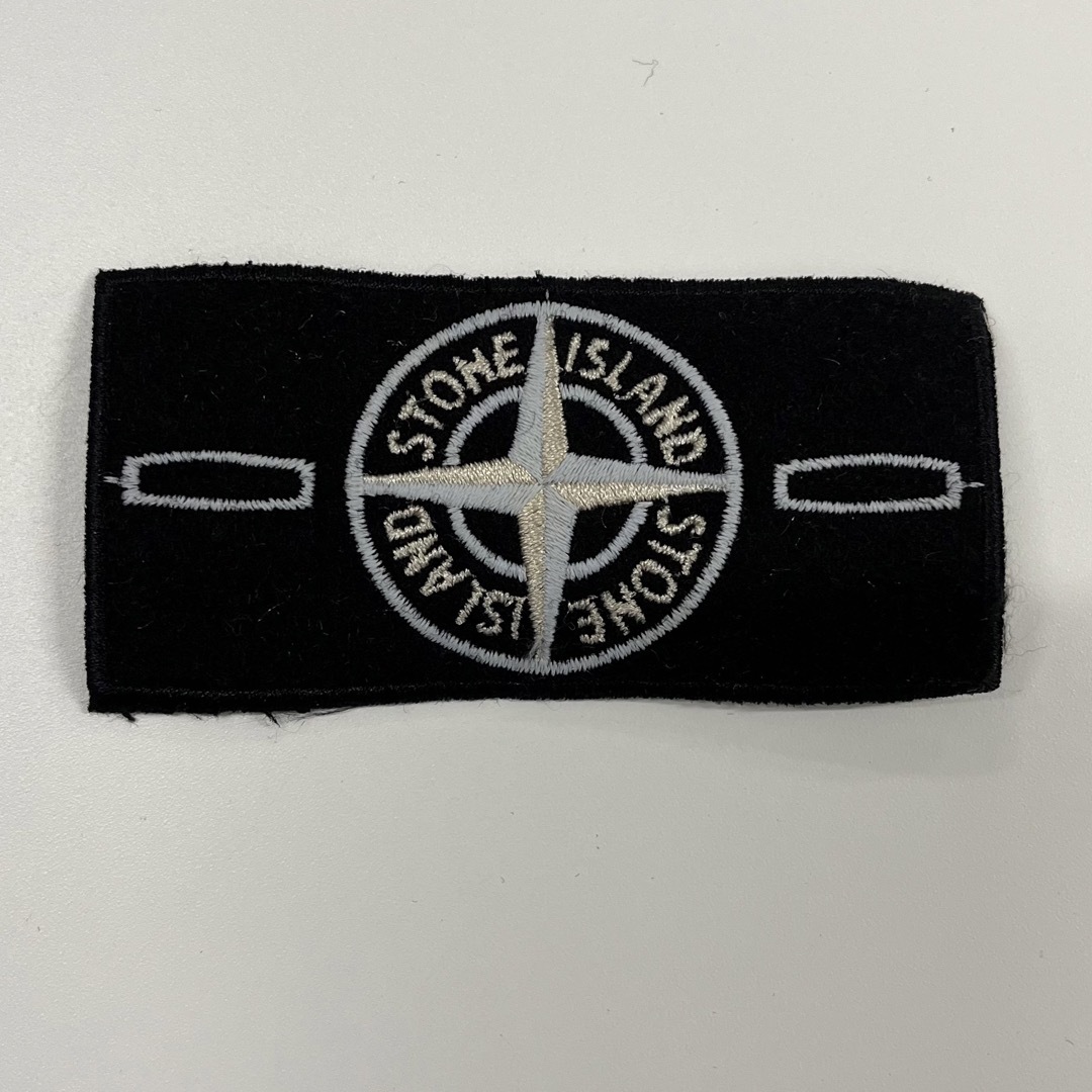 STONE ISLAND - ストーンアイランド ワッペン 白 STONE ISLANDの STONE ISLAND - ストーンアイランド ワッペン 白 STONE ISLANDの