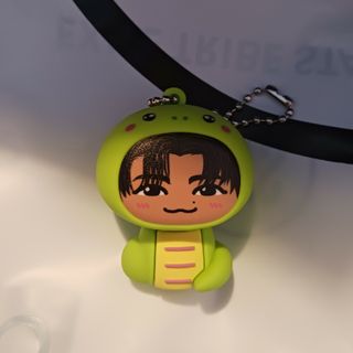 矢沢永吉 ショップ限定 二つ折りウォレット(Zコンチョ)の通販|ラクマ 矢沢永吉 ショップ限定 二つ折りウォレット(Zコンチョ)の通販|ラクマ