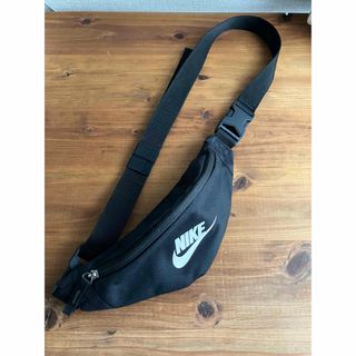 NIKE(ボディーバッグ)のフリマアイテム一覧 NIKE(ボディーバッグ)のフリマアイテム一覧