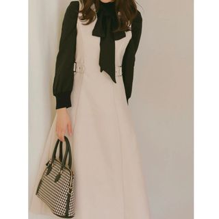 【専用出品】ハルヒロイン　HALUHIROINE  VネックAラインワンピース(ロングワンピース/マキシワンピース)