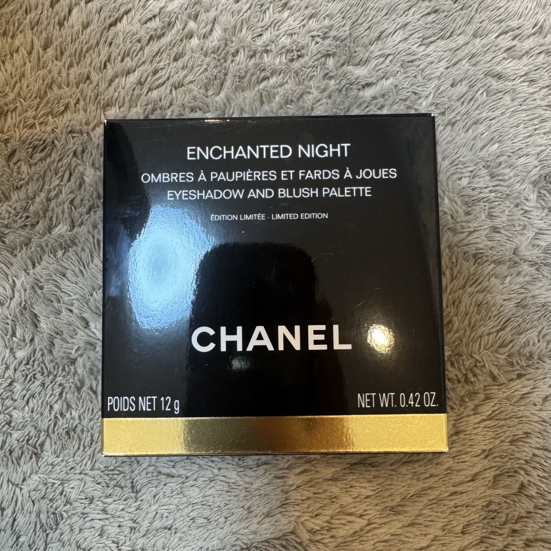 CHANEL エンチャンテッド ナイト アイシャドウ/チークカラー CHANEL エンチャンテッド ナイト アイシャドウ/チークカラー