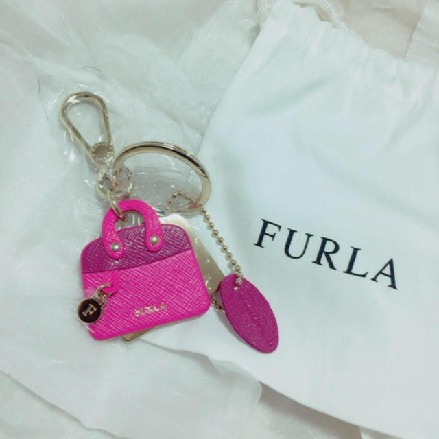 Furla(フルラ)のFURLA キーホルダー 限定 レディースのファッション小物(キーホルダー)の商品写真