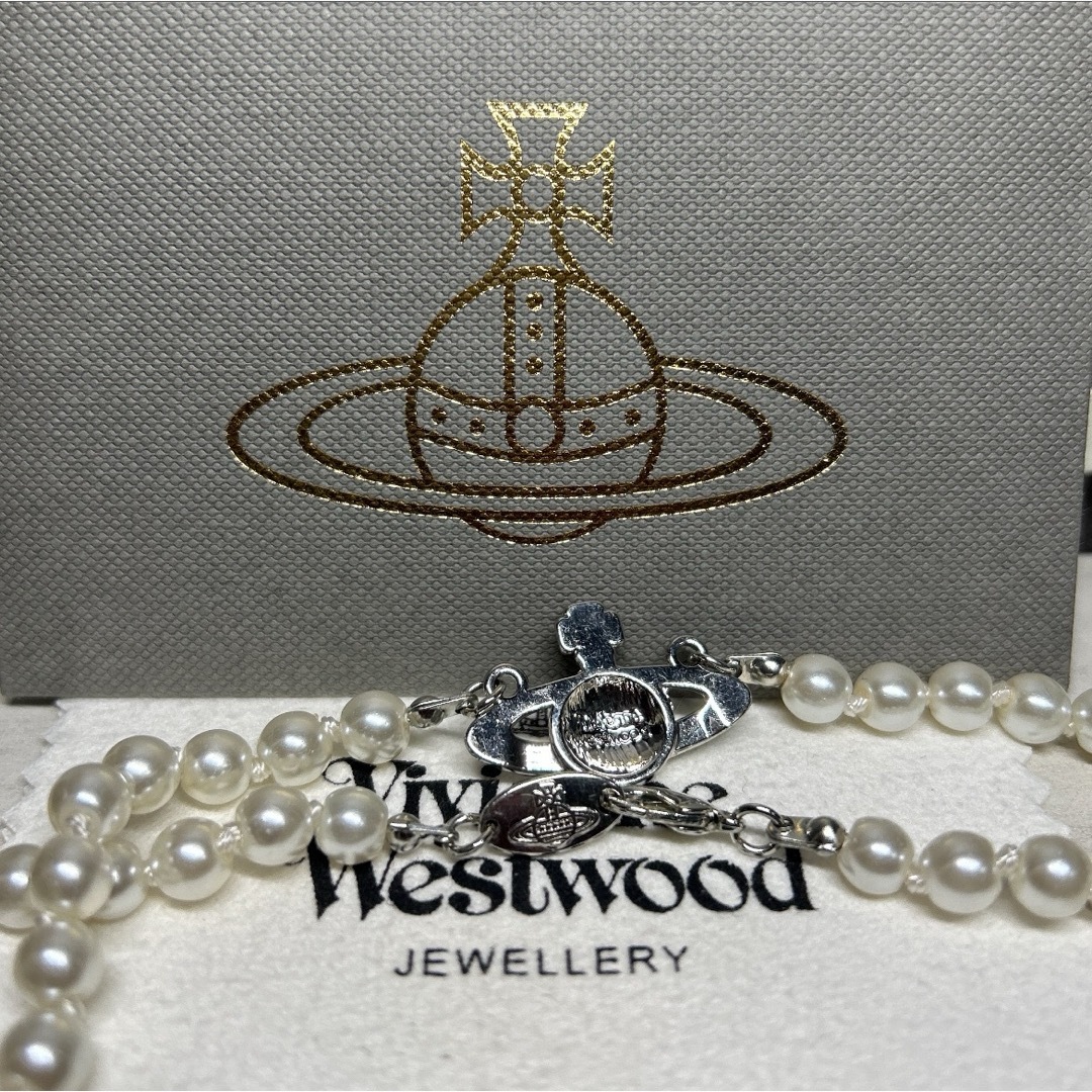 Vivienne Westwood - ヴィヴィアンウエストウッドパール Vivienne Westwood - ヴィヴィアンウエストウッドパール