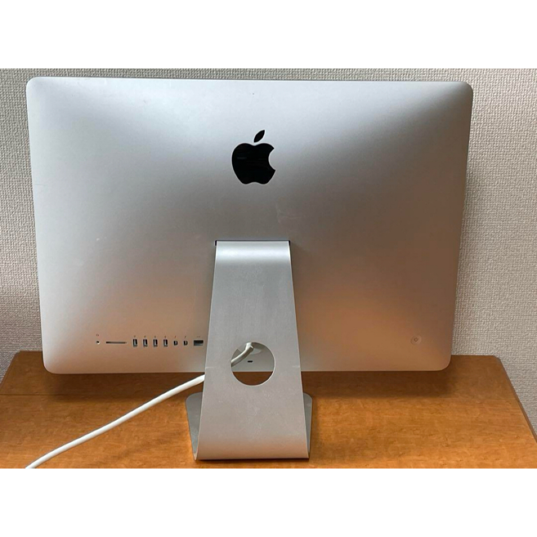 アップル iMac (21.5-inch, Late 2015) アップル iMac (21.5-inch, Late 2015)