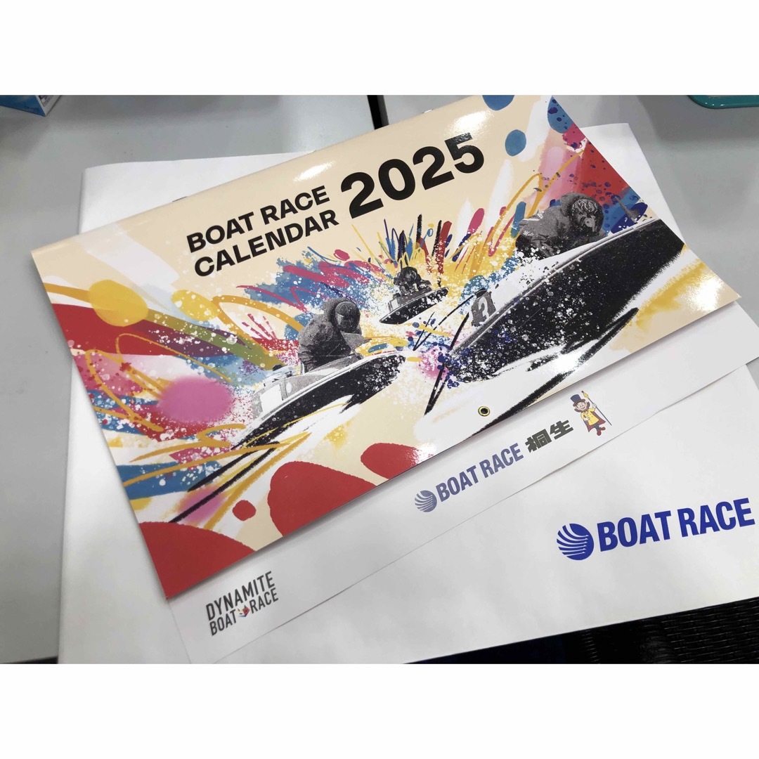 2025年 ボートレースカレンダー インテリア/住まい/日用品の文房具(カレンダー/スケジュール)の商品写真