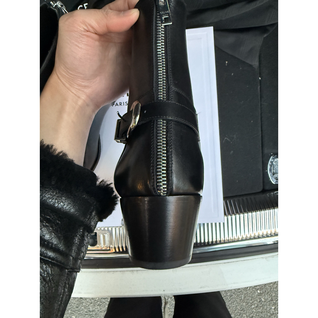 CELINE - 【未使用】CELINE バックバックル ジップドアイザック CELINE - 【未使用】CELINE バックバックル ジップドアイザック