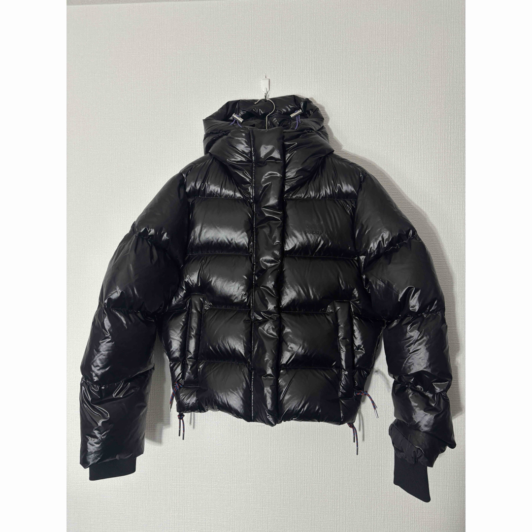 adidas ショートプレミアムパファージャケット