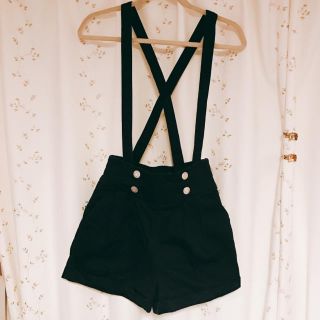 ラブトキシック(lovetoxic)の♡美品♡サス付きハイウエストショーパン(パンツ/スパッツ)