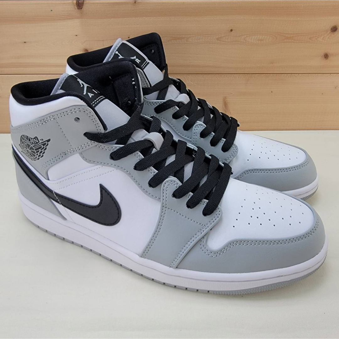 NIKE - ナイキ エアジョーダン1 ミッド NIKE - ナイキ エアジョーダン1 ミッド
