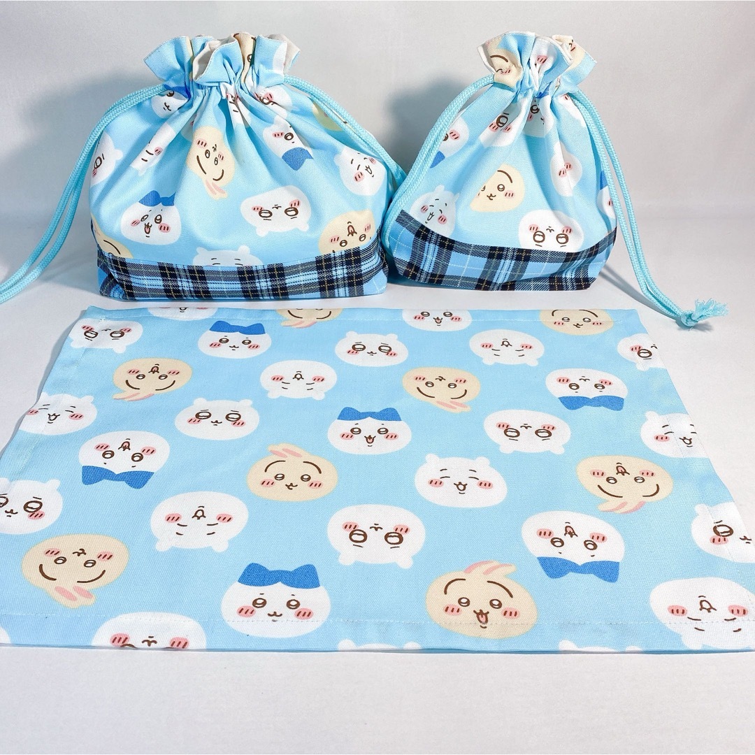 ちいかわ(チイカワ)のちいかわ お弁当袋 コップ袋 ランチョンマット キッズ/ベビー/マタニティのこども用バッグ(ランチボックス巾着)の商品写真