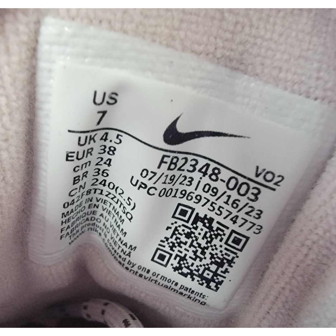 NIKE - ナイキ ウィメンズ エアフォース1 ワイルド プラチナム NIKE - ナイキ ウィメンズ エアフォース1 ワイルド プラチナム