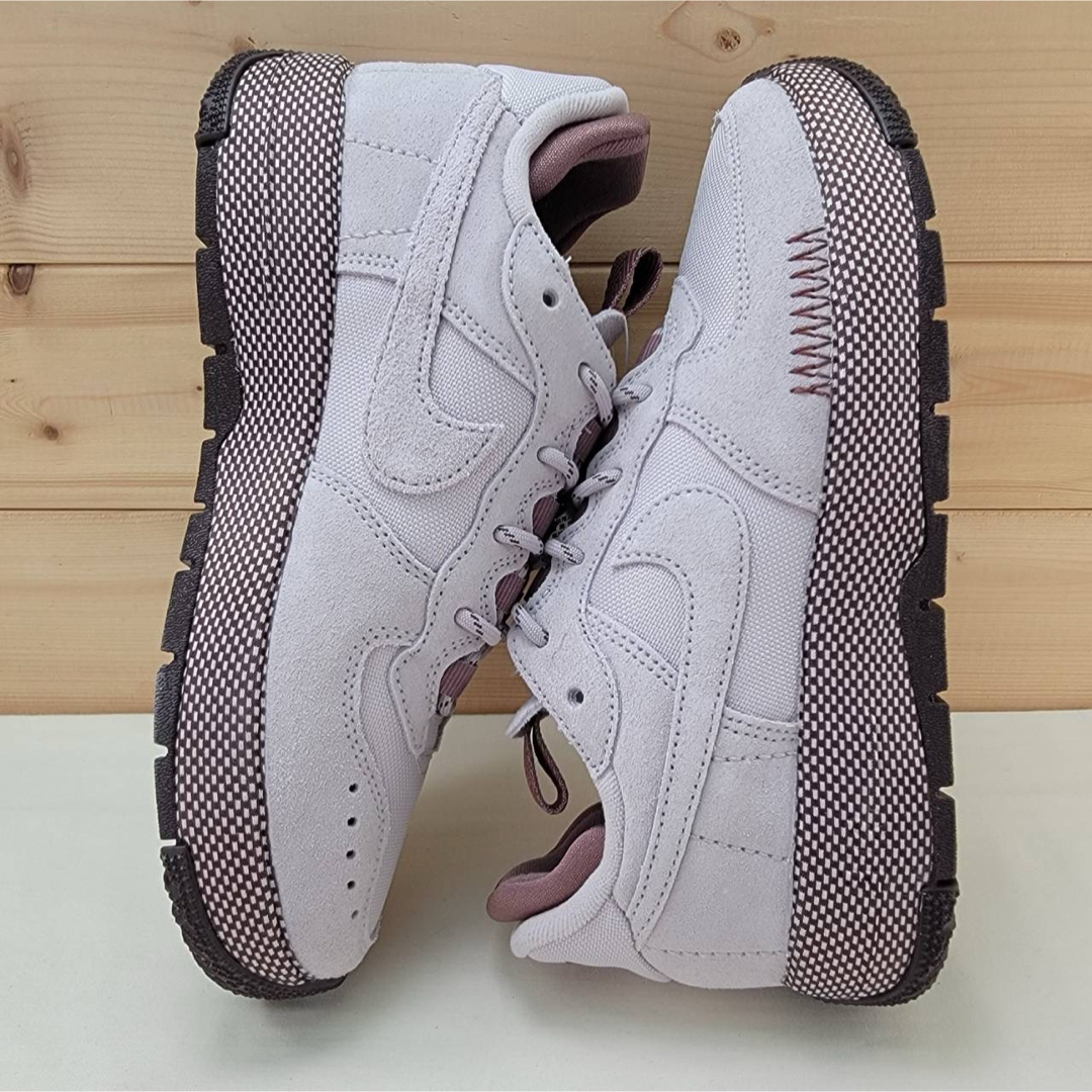 NIKE - ナイキ ウィメンズ エアフォース1 ワイルド プラチナム NIKE - ナイキ ウィメンズ エアフォース1 ワイルド プラチナム